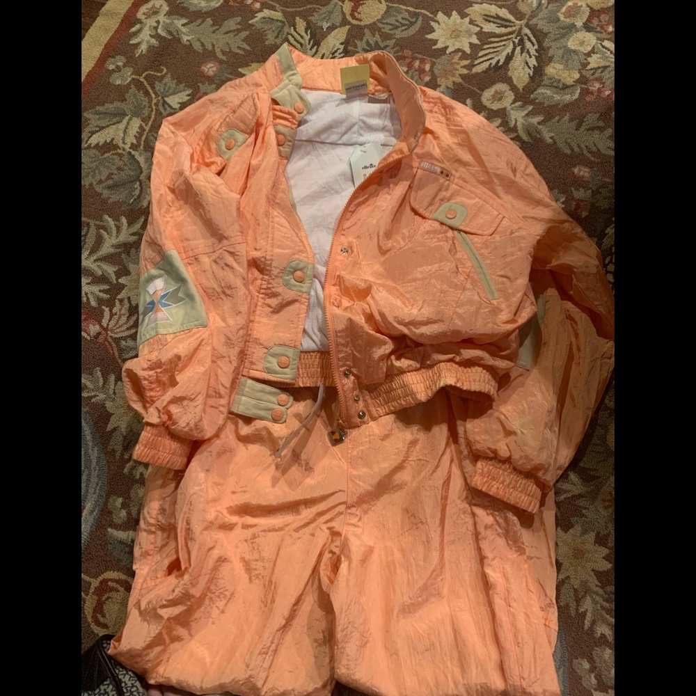 Vintage NWT Ellesse Nylon track suit perfect HOT